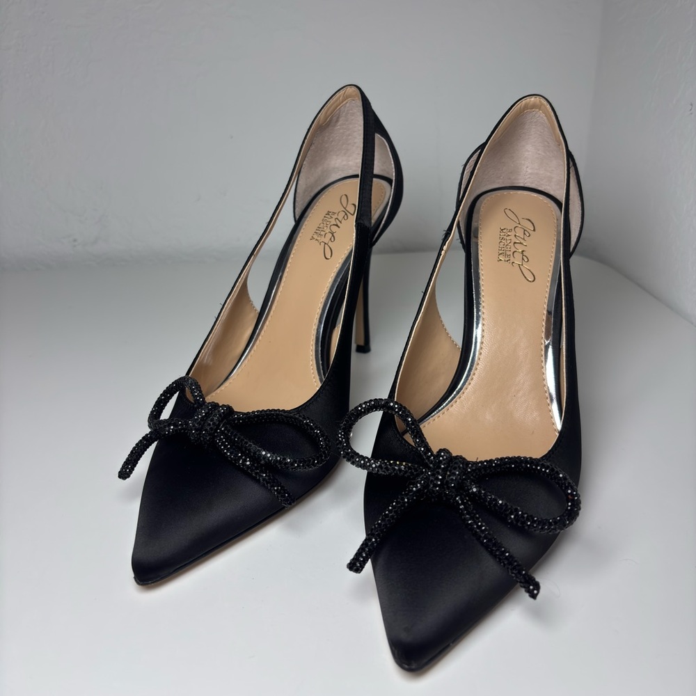 Gerry Cutout Stiletto Pump